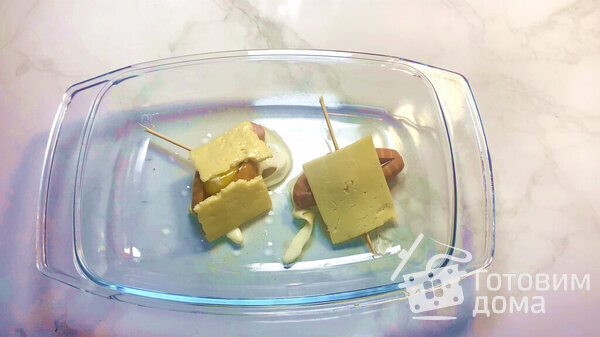 Сытные лодочки: рецепт сосисочных лодочек с яйцом и сыром фото к рецепту 3