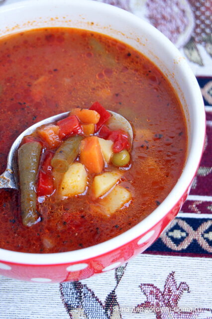 Густой суп со стручковой фасолью и болгарским перцем.JPG