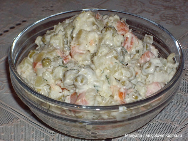 Салат из картофеля, моркови и горошка.JPG