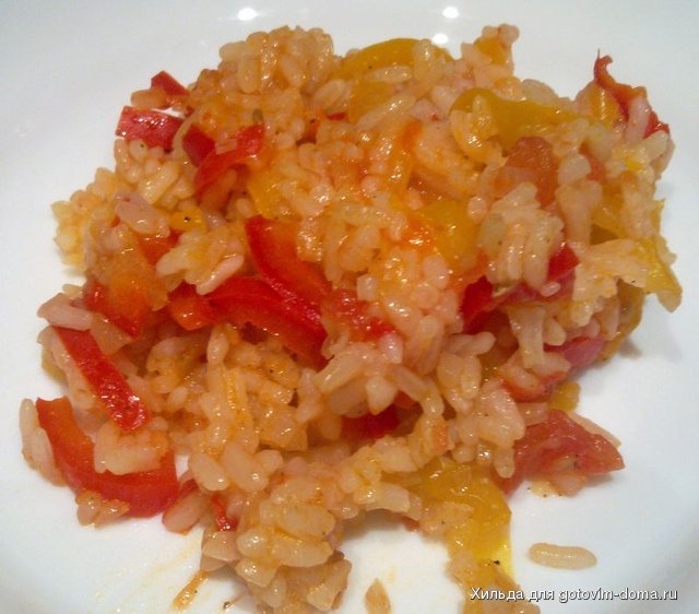 Рис с болгарским перцем.jpg