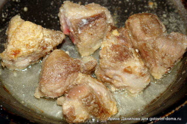 мясо со свеклой на сковороде. Смотреть фото мясо со свеклой на сковороде. Смотреть картинку мясо со свеклой на сковороде. Картинка про мясо со свеклой на сковороде. Фото мясо со свеклой на сковороде