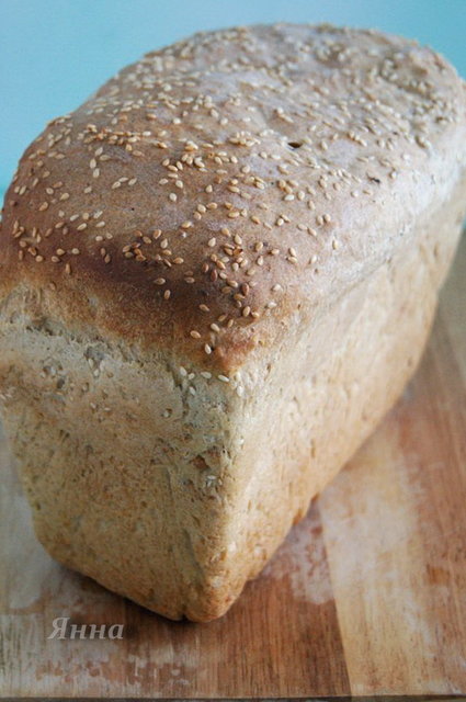 Хлеб с семечками.jpg