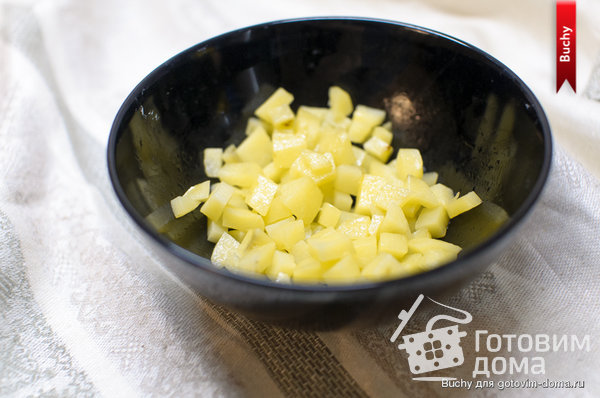 Теплый салат из картофеля с грецкими орехами фото к рецепту 1