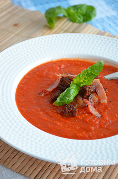 Томатно-морковный суп с беконом фото к рецепту 3