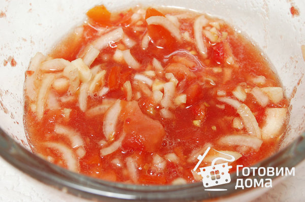 Свинина в чайном маринаде с томатно-луковым соусом фото к рецепту 3