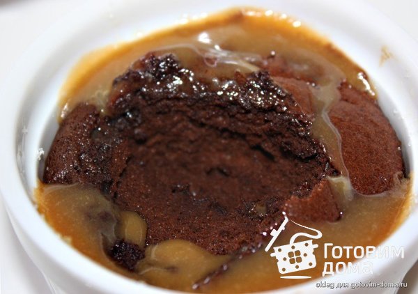 Шоколадное суфле с карамельным соусом фото к рецепту 5