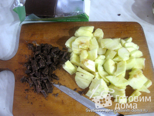 Творожный рулет с яблоками и шоколадом фото к рецепту 1