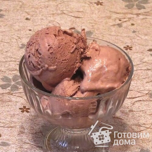 Сливочное шоколадное мороженое