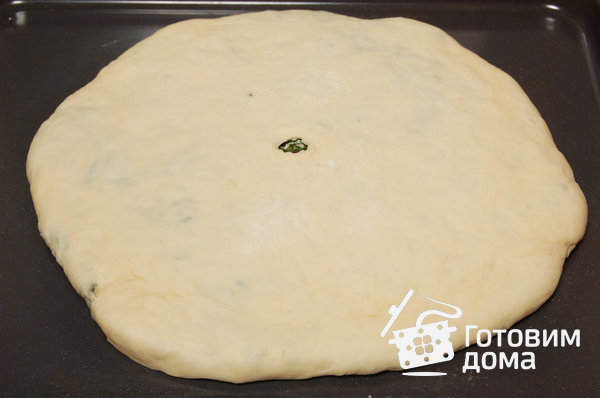 Осетинский пирог с сыром и свекольной ботвой фото к рецепту 9