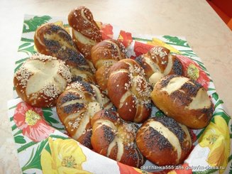 Немецкие булочки с секретом (Laugenbrötchen)
