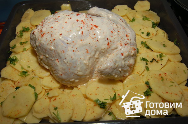 Курица, запеченная с картофелем фото к рецепту 1