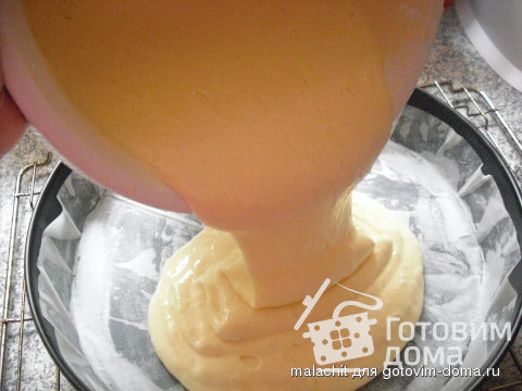 Бисквитное тесто (не  разделяя яйца, с добавлением кипятка) фото к рецепту 11