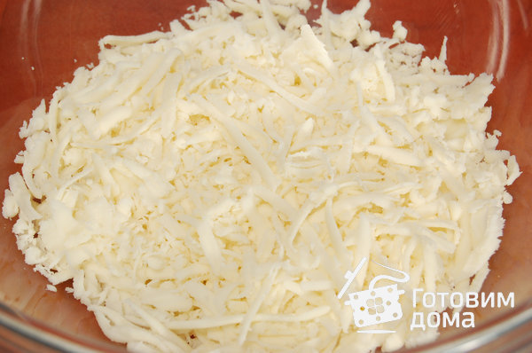 Осетинский пирог с сыром и свекольной ботвой фото к рецепту 5