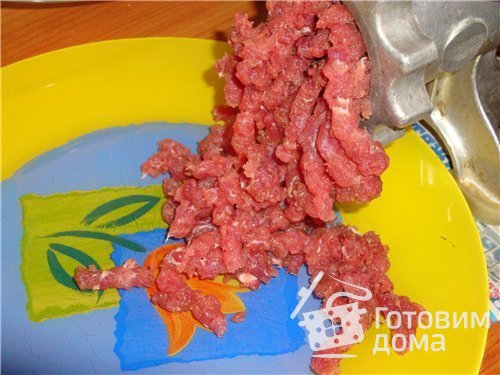 Сыровяленая колбаса в домашних условиях фото к рецепту 6