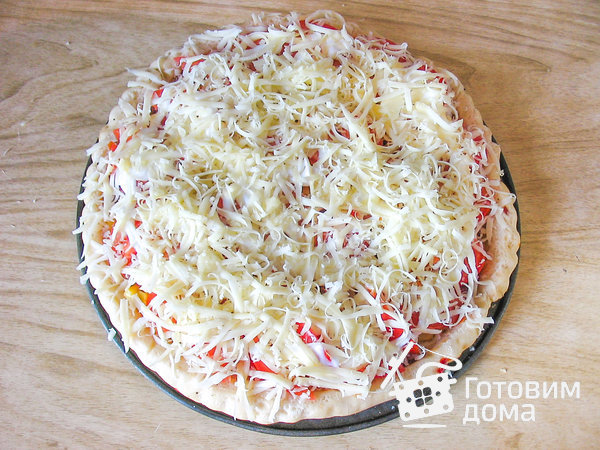 Пицца с куриной грудкой и шампиньонами фото к рецепту 5