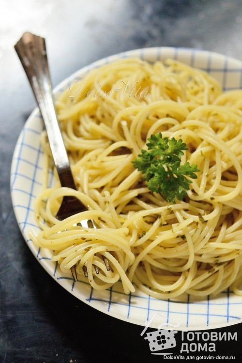 Spaghetti all&#039;agliata - Спагетти с петрушкой и чесноком