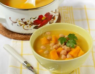 Мексиканский суп с нутом и тыквой