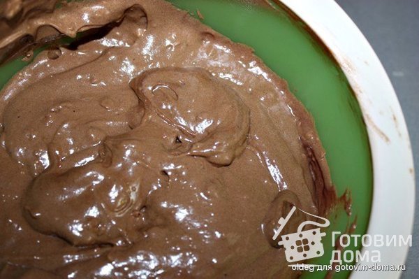 Шоколадные маффины с белым шоколадом и миндалем фото к рецепту 2