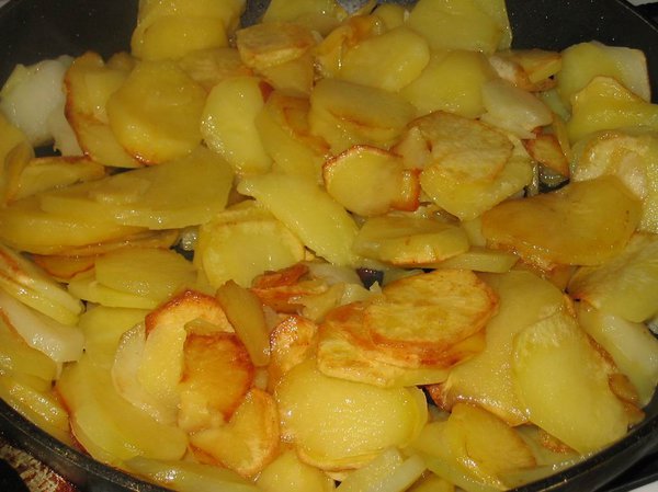 Картофель, жаренный с лисичками фото к рецепту 3