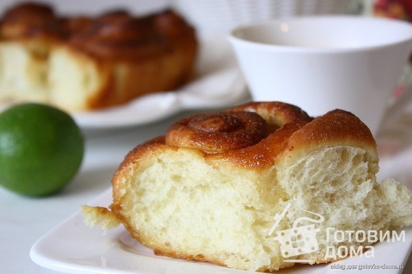 Сахарные булочки с медовой глазурью &quot;Roulé au miel&quot; фото к рецепту 5