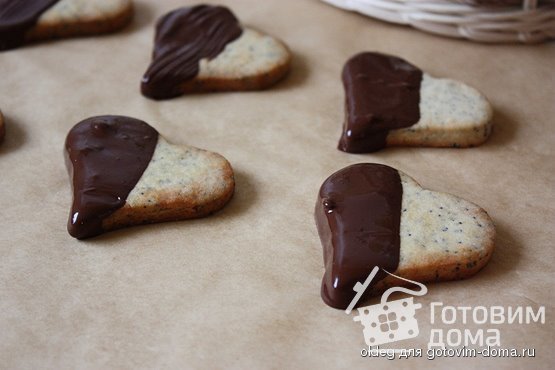 Печенье-сердечки с маком и марципаном фото к рецепту 4
