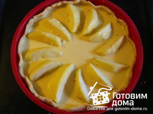 Пирог с яблоками, йогуртом и мёдом фото к рецепту 4