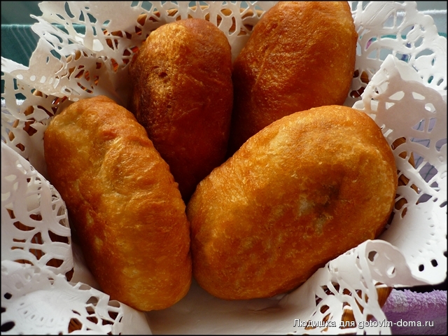 Brötchen und Pirozhki 053.jpg