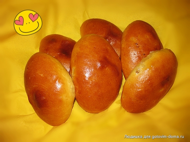 Pirozhki mjagkie 003.jpg