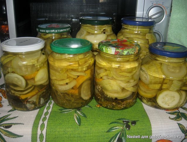 Кабачки по болгарски.jpg