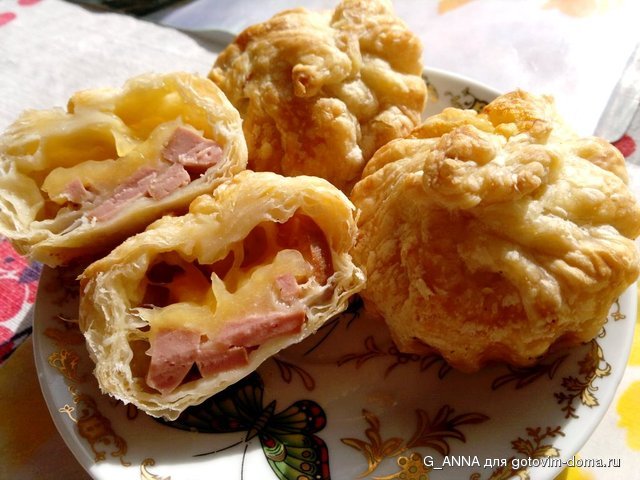 мафины с сыром и сосиками.jpg