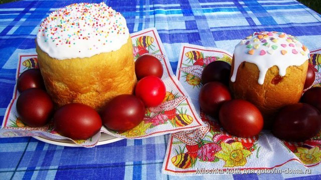 Кулич шафрановый.jpg