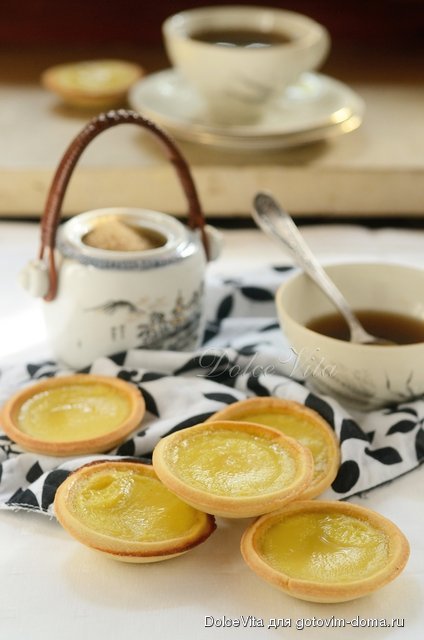 egg tarts2.jpg