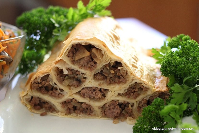 Мясной пирог Монастырская изба