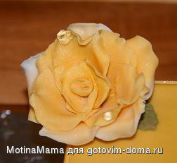 Roza.jpg