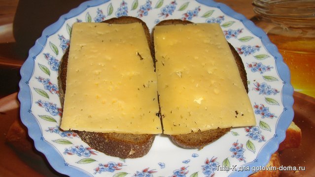Бутеры с сыром и маслом.JPG