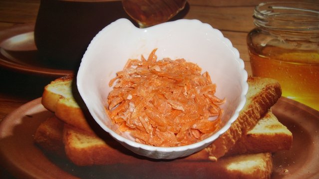 Салат из морковки.JPG
