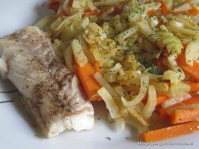 27.09. Фенхель с морковкой и треска на пару.JPG