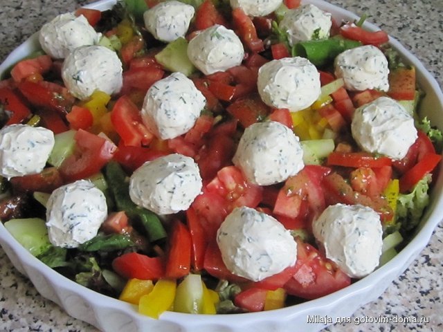 03.08. Салат овощной с сырными шариками.JPG