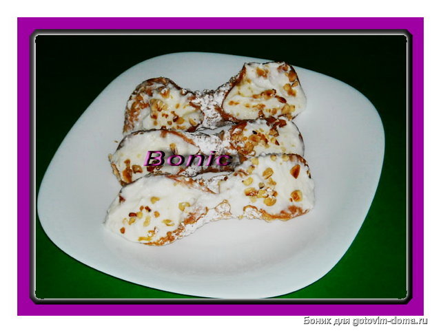 Cannoli.jpg