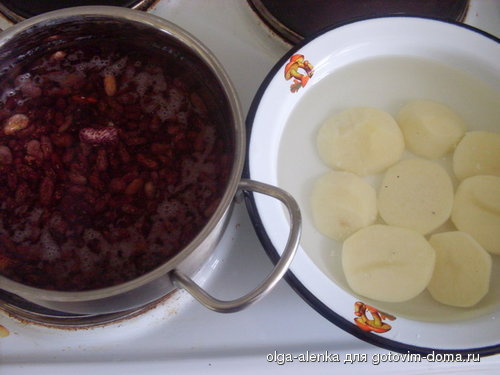 2варим фасоль и картофель.jpg