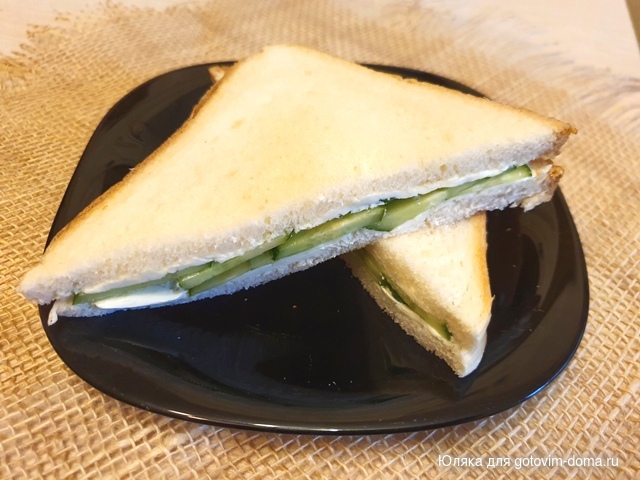 сэндвич с огурцами.jpg