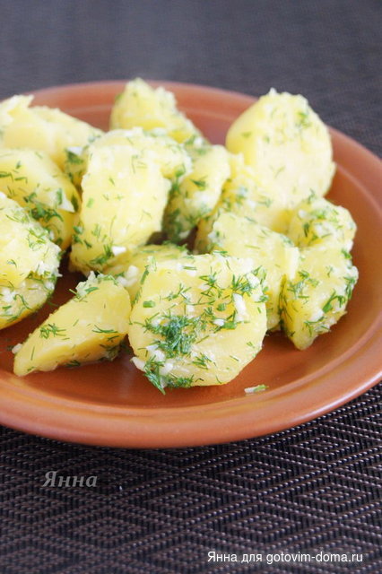 Картофель с маслом и укропом.jpg