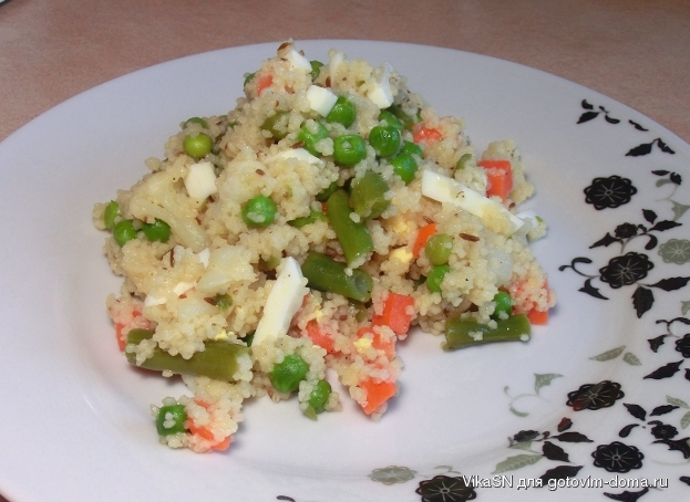 Кус-кус з овочами та яйцями.JPG