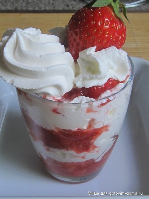 05.06. Десерт Eton Mess.JPG