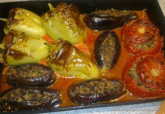 Долма из баклажан, помидор и болгарского перца.jpg