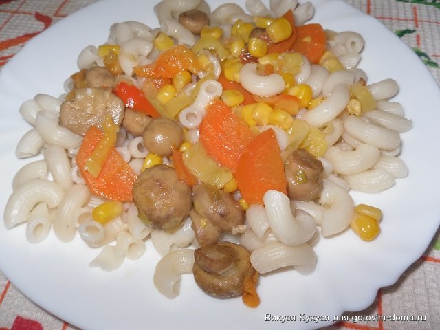 макароны с овощами.jpg