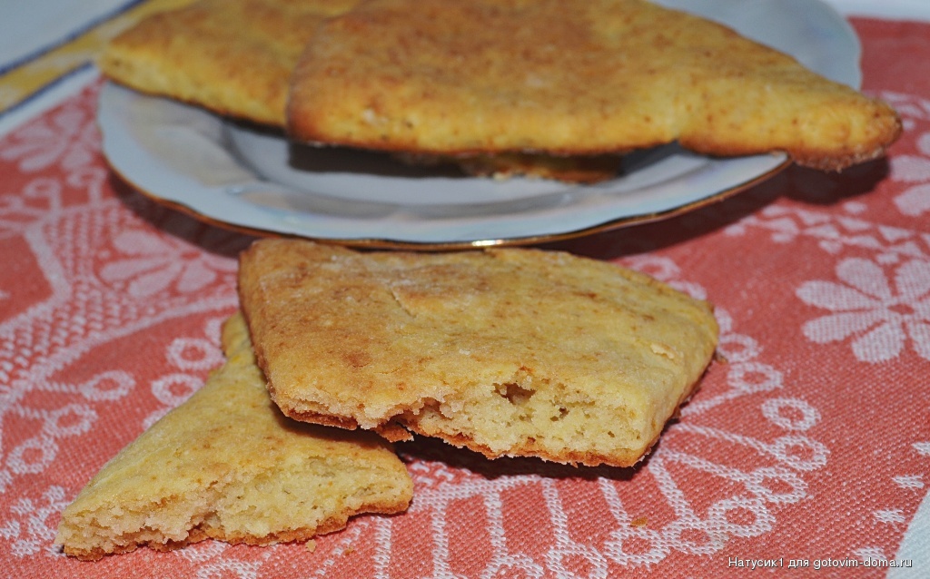 Пирожки из кукурузной муки