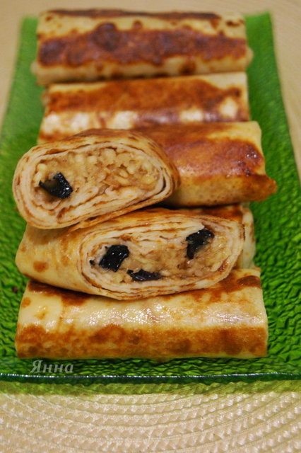 Блинчики с яблоками и орехами.jpg