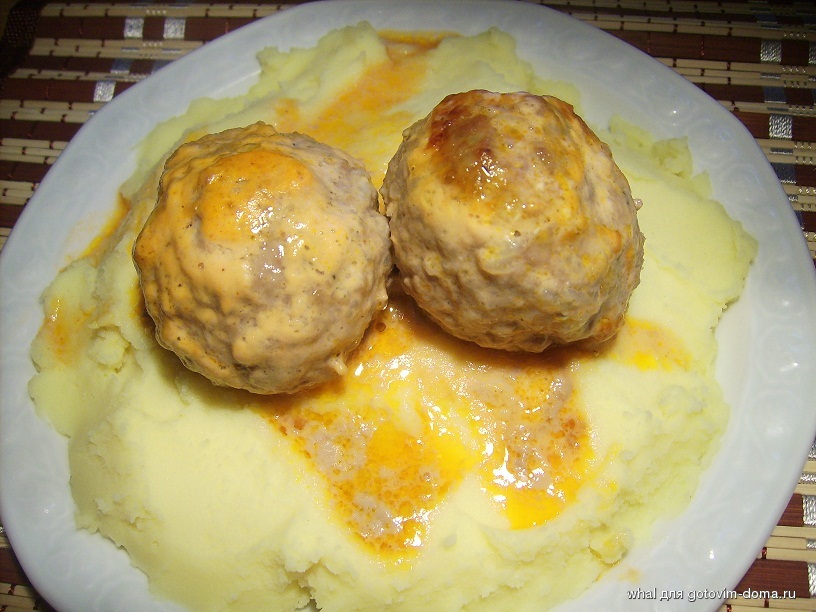 Ёжик из картофельного пюре