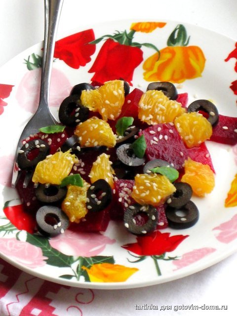 салат со свеклой и маслинами.jpg